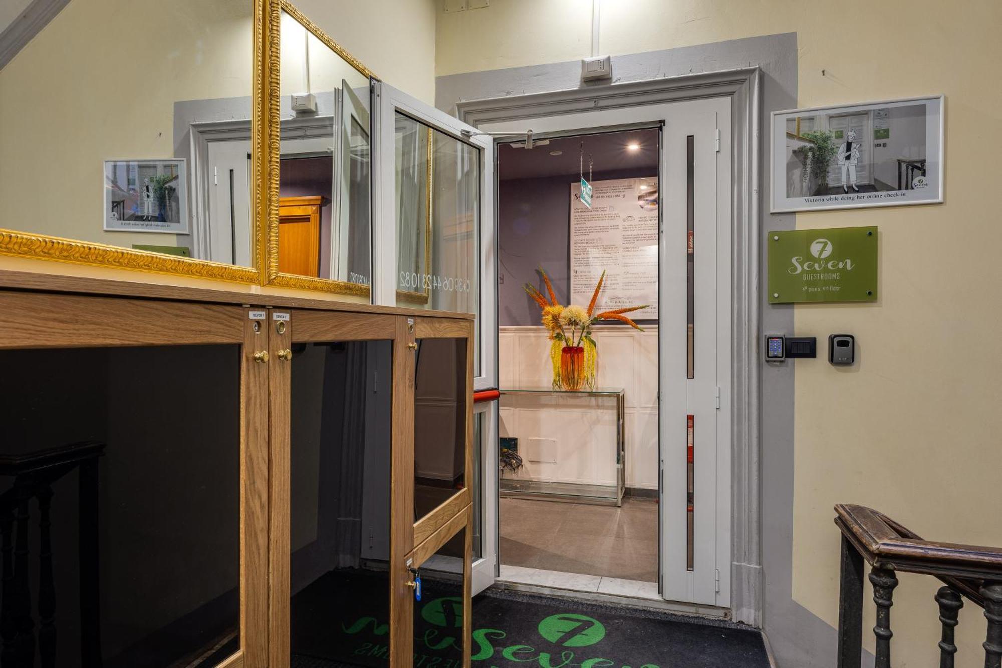Seven Hotel Roma Ngoại thất bức ảnh