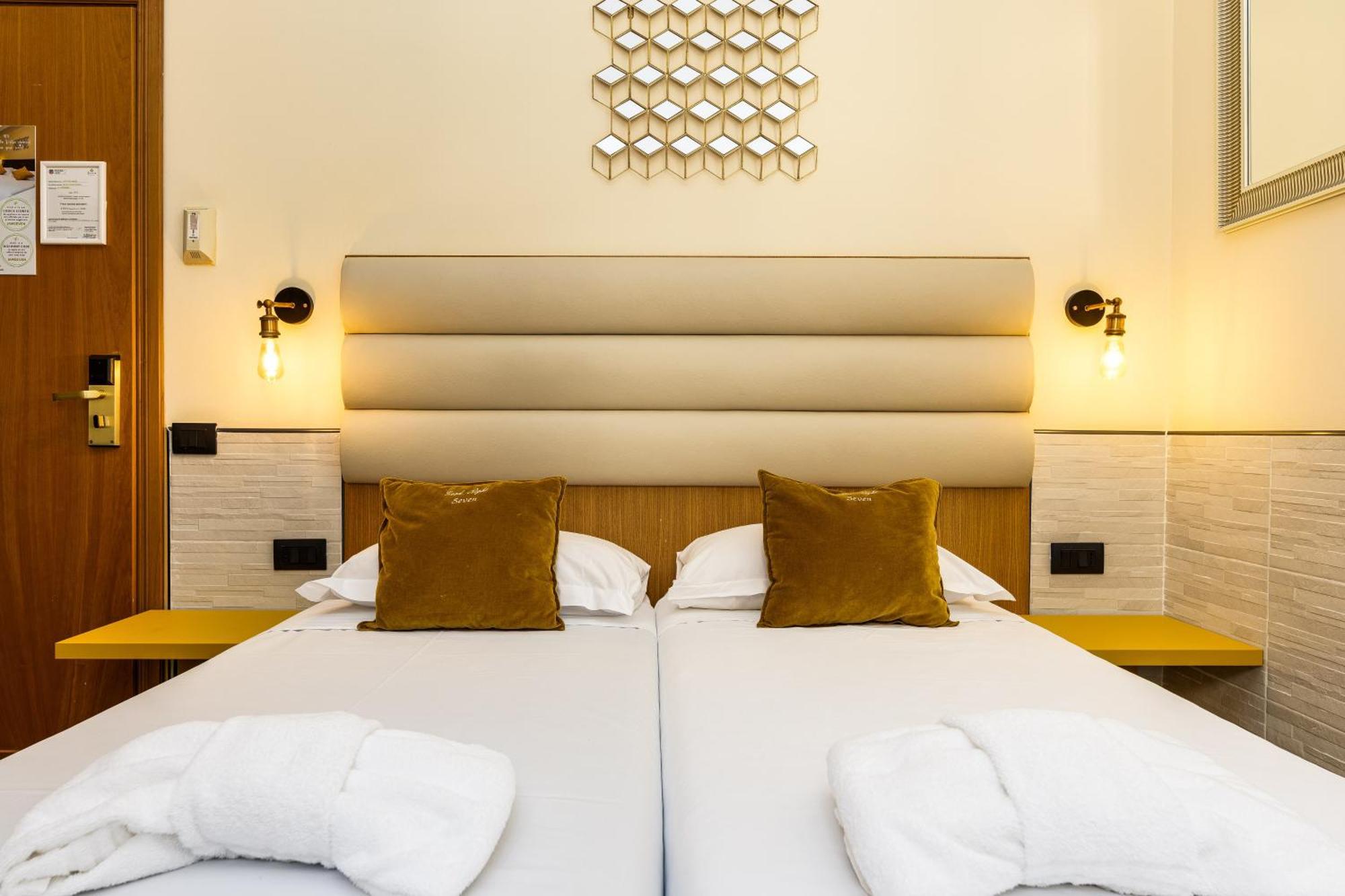 Seven Hotel Roma Ngoại thất bức ảnh